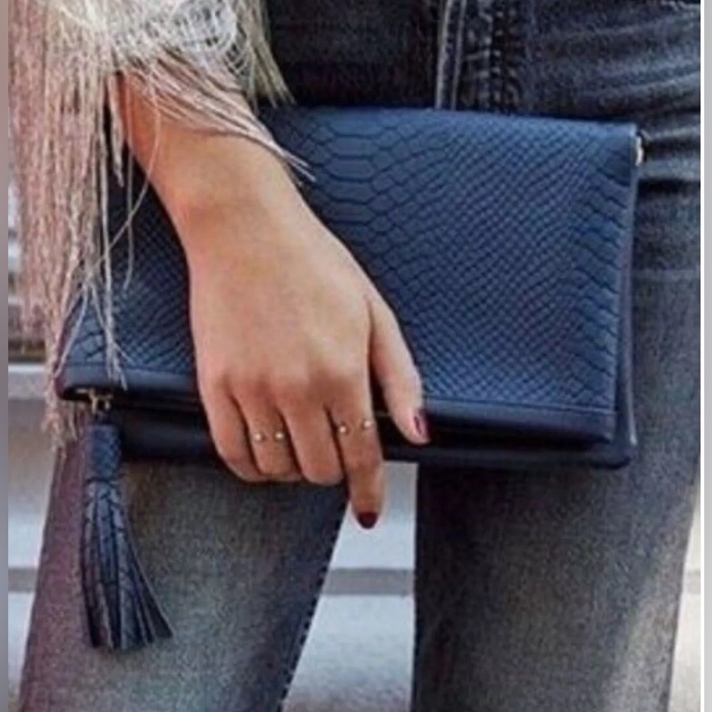 Euc Gigi New York Rachel Leather Phyton Embossed Folded Crossbody Clutch Purse
